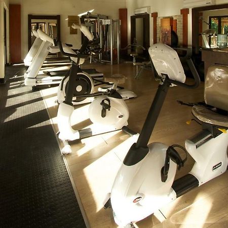 Cresta Mowana Safari Lodge Касане Экстерьер фото