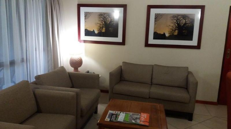 Cresta Mowana Safari Lodge Касане Экстерьер фото